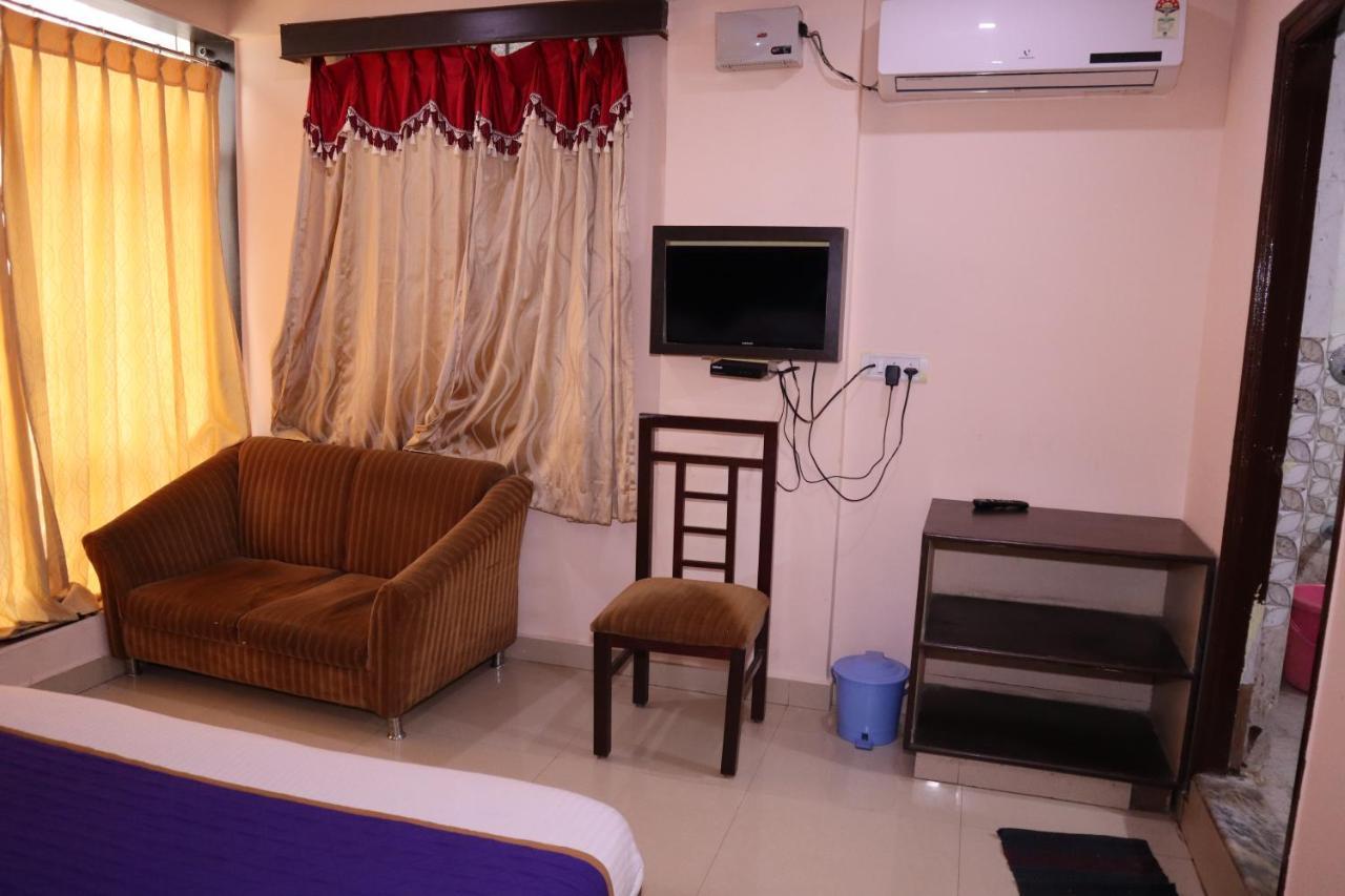 Smilestay Bns Lodge Bangalore Buitenkant foto
